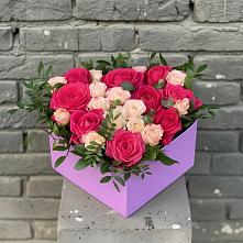 Цветочная композиция из Розы в коробке в Некрасовское