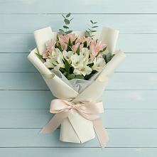 Букет цветов из:  Альстромерии в Некрасовское
