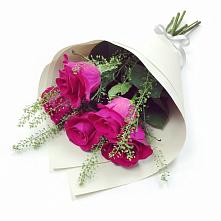 Букет цветов из:  Розы в Некрасовское