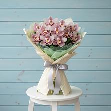 Букет цветов из:  Орхидеи и Розы #REPLACE_PRED# Некрасовское
