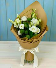 Букет цветов из:  Хризантемы и Лизиантусы в Некрасовское