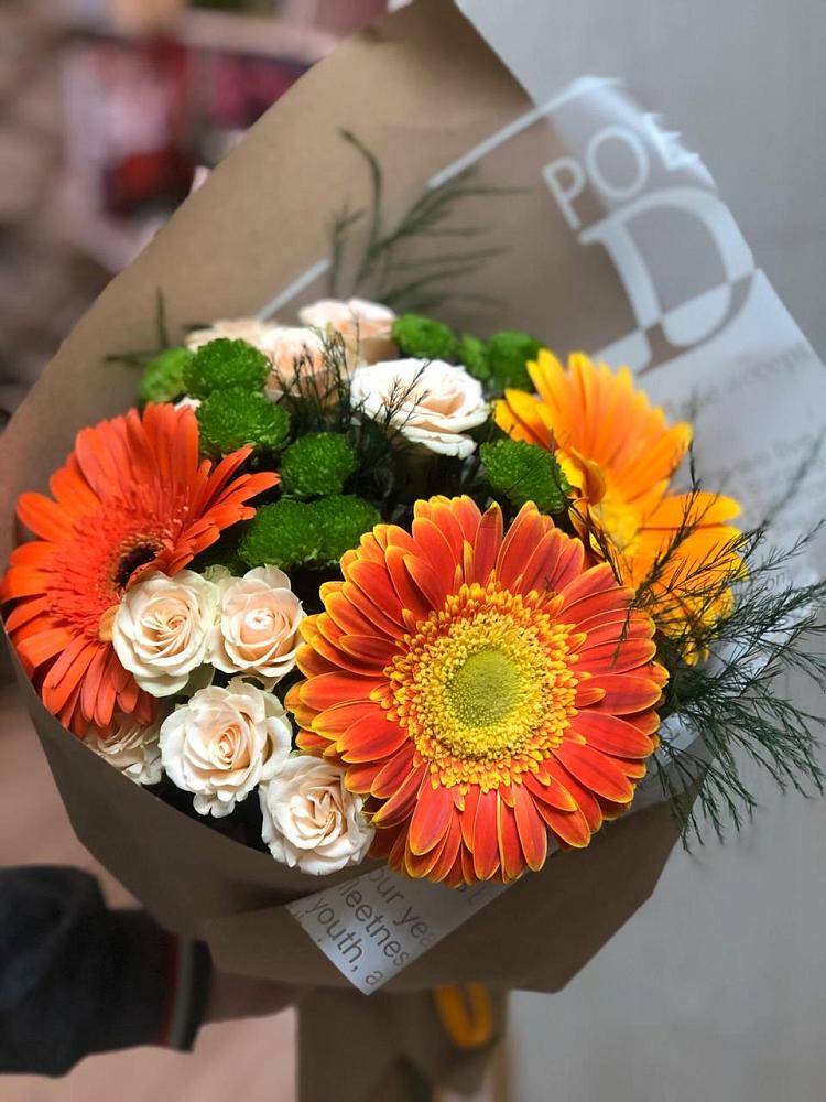 Букет цветов из: Герберы, Хризантемы и Розы в Некрасовское