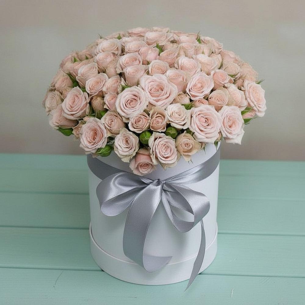 Цветочная композиция из Розы в шляпной коробке в Некрасовское